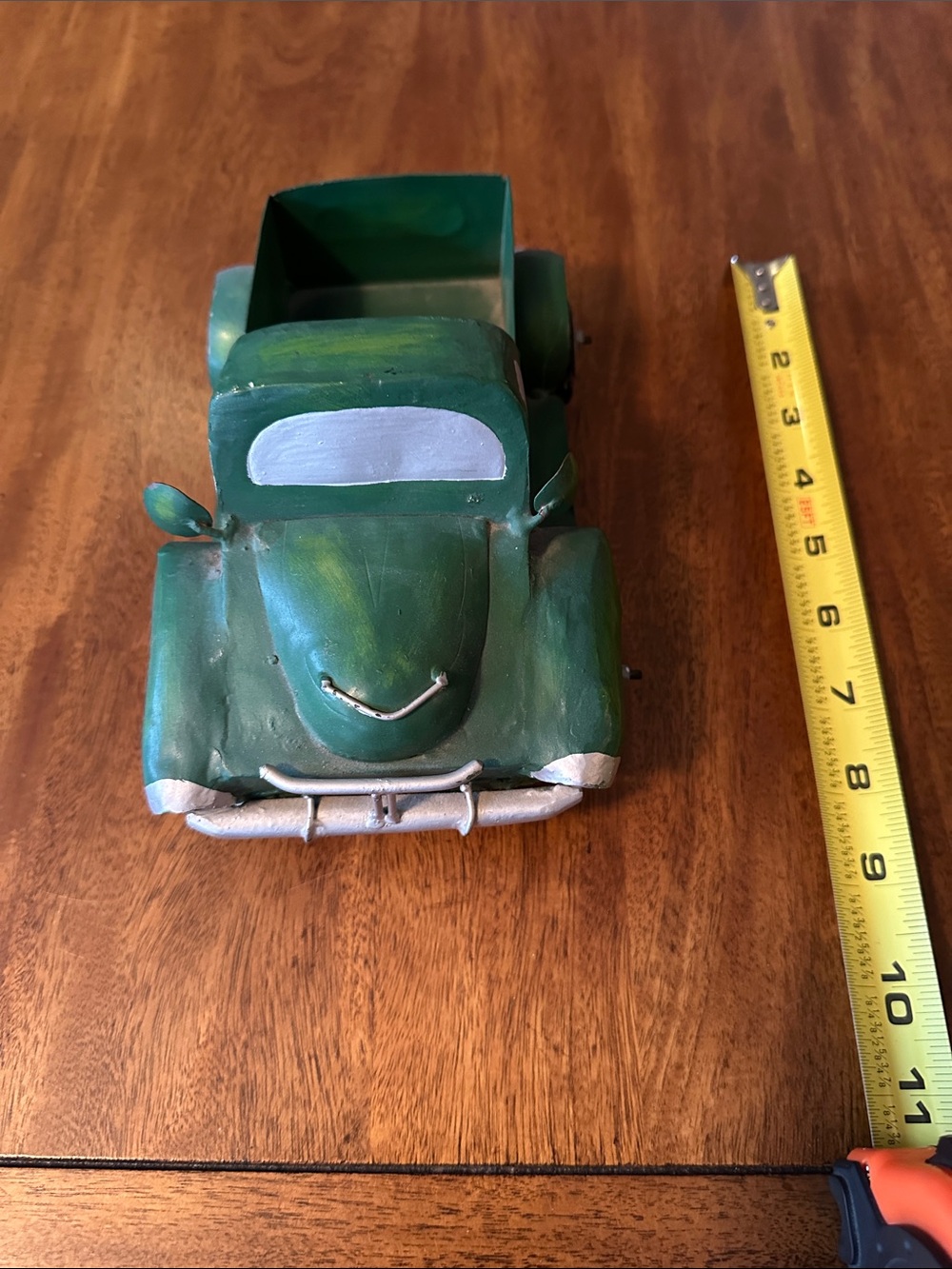Green Decorative Metal Vintage Truck Accent